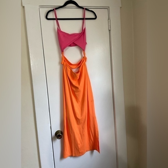 Pink and Orange Color Block cut out midi dress Size Medium - Picture 5 of 10